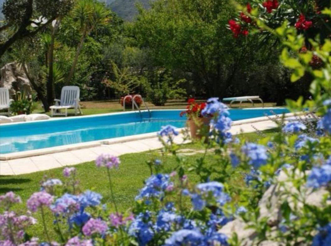 Villetta Blue Garden Sonnino Exterior photo
